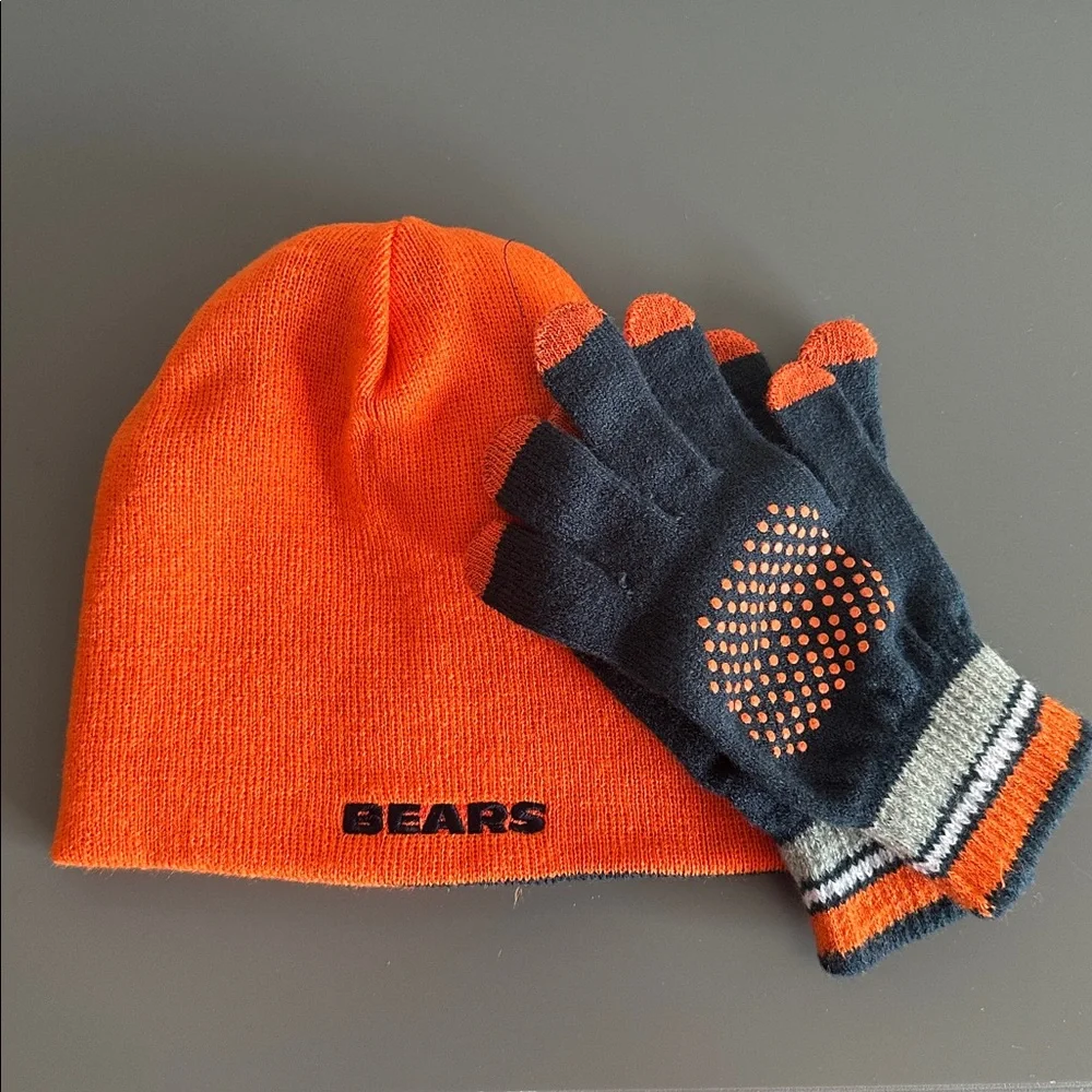 NFL Chicago Bears Navy and Orange Reversible Beanie Hat & Gloves Set New in Box